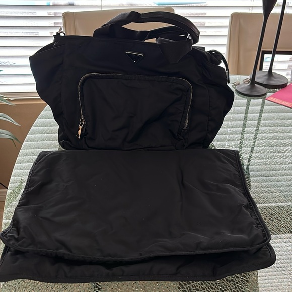 PRADA Re-Nylon Baby Bag - Picture 4 of 15